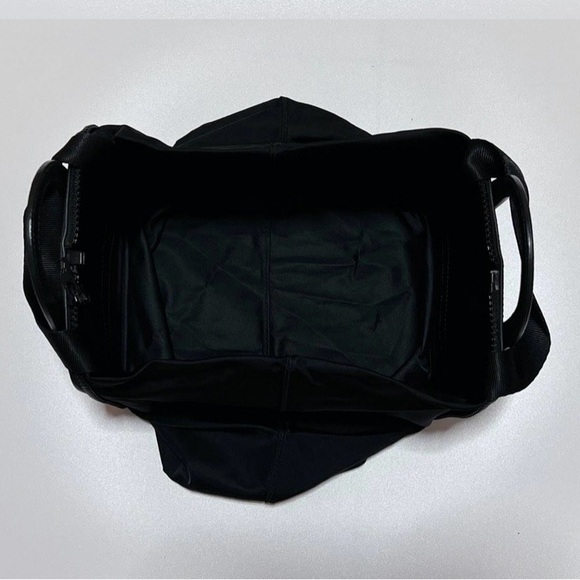 FURLA Black Tote Rare - Picture 8 of 16